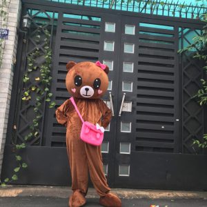 Mascot gấu nâu dễ thương