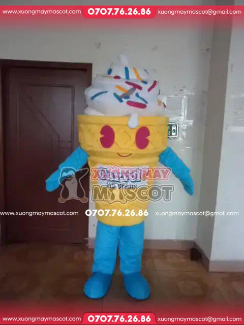 z4713739868191_f90e943f93a5420e97f11dc6778eaf38