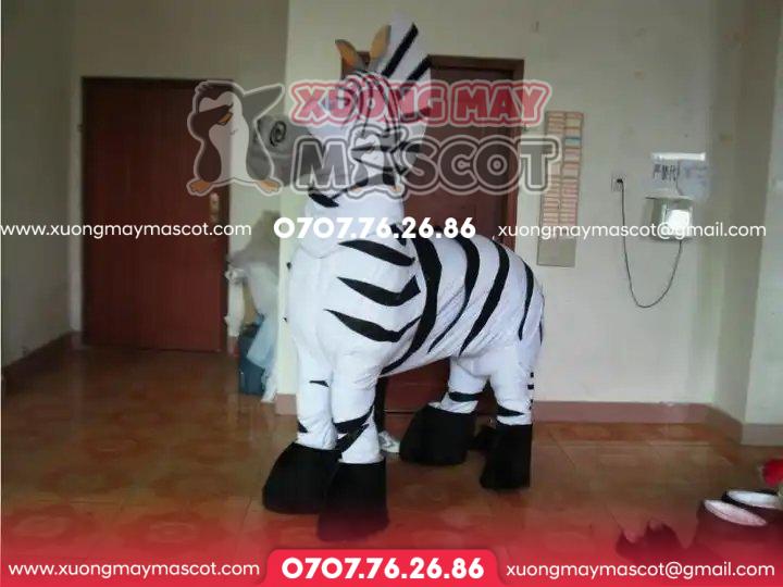 z4965375600537_89eedf6ff2fb0f4e5ca6eaf7f3bb331a