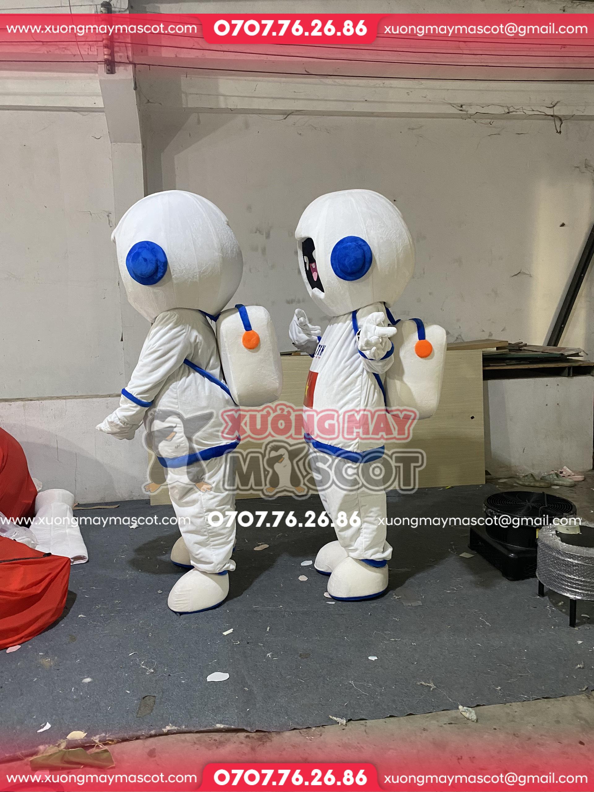 z5541512660445_4e2a9f21f5c0e022d87771bd5d68a3c7